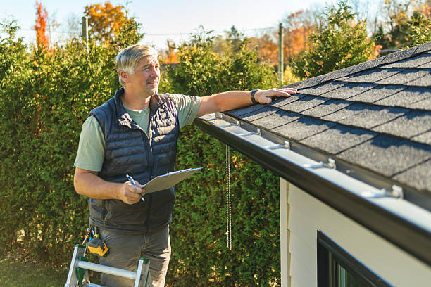Professional Roof Leak Repair technician working in Sherrard, IL